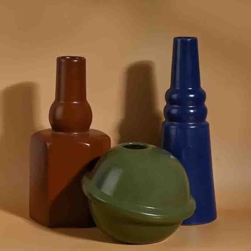 Buy Around the World Vase- Set Of Three at Vaaree online | Beautiful Vase to choose from