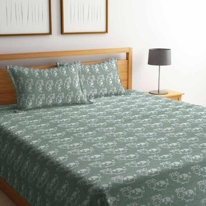 Buy Boo-Moo Bedcover - Green Bedcovers from Vaaree