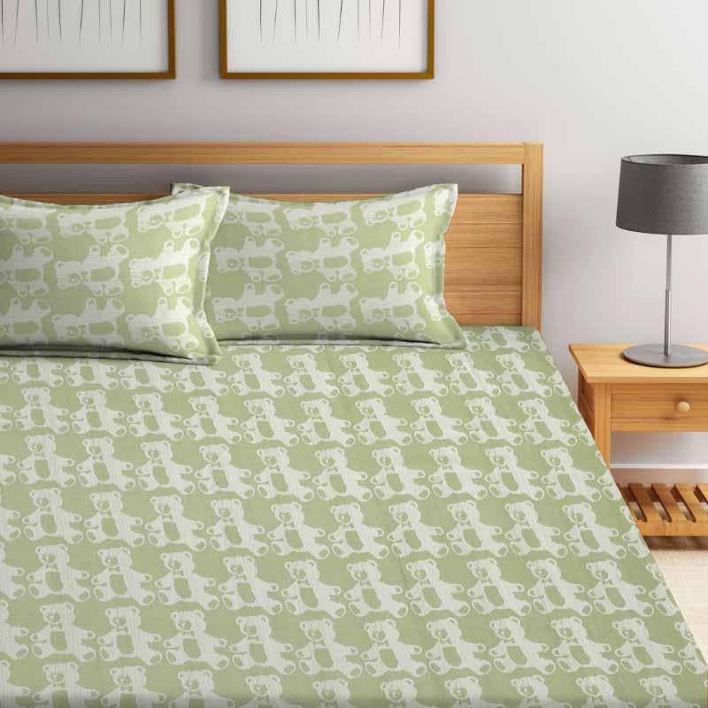 Buy Bruno Grizz Bedcover - Green Bedcovers from Vaaree