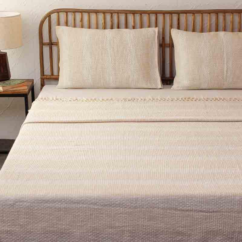 Buy Shivalik Bedcover - Natural Bedcovers from Vaaree