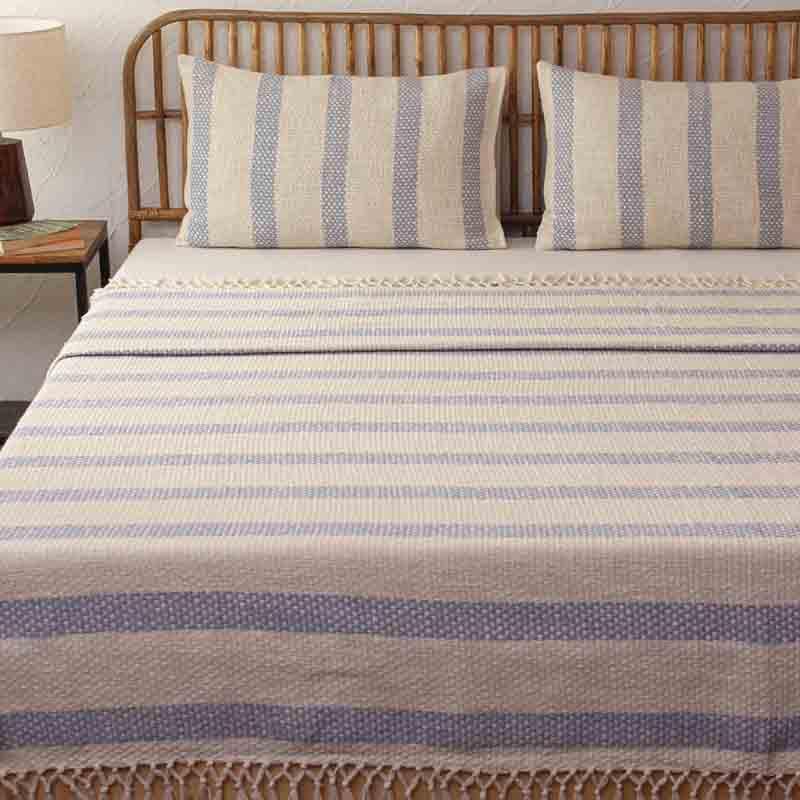 Buy Shivalik Bedcover - Light Blue Bedcovers from Vaaree