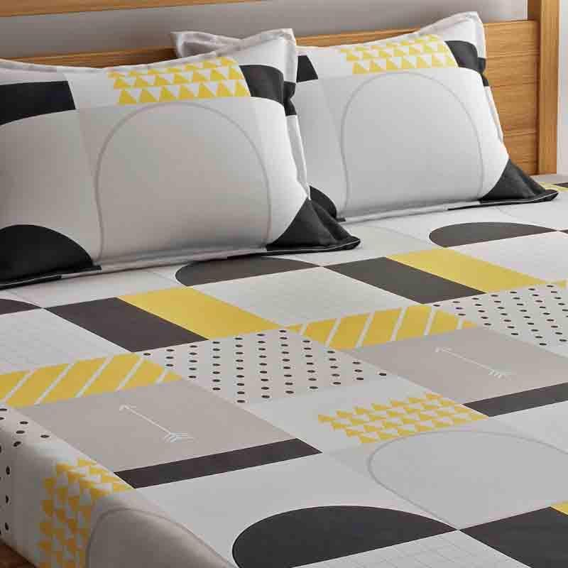 Buy Alpha Geometric Bedsheet Bedsheets from Vaaree