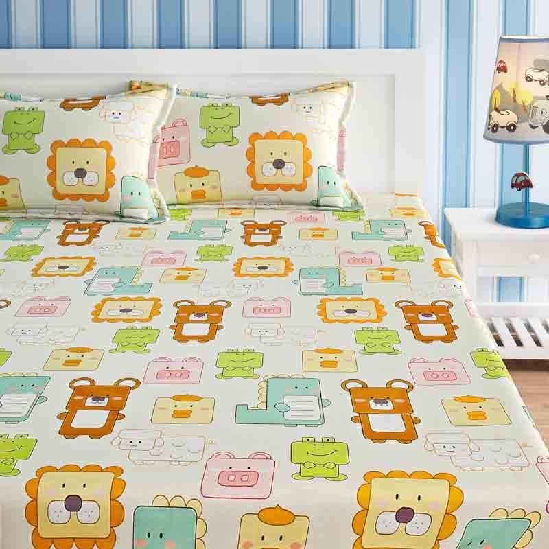 Buy Animated Animals Bedsheet Bedsheets from Vaaree