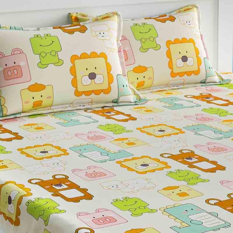 Buy Animated Animals Bedsheet Bedsheets from Vaaree