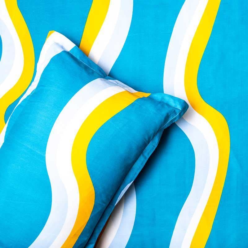 Buy Big Tide Bedsheet Bedsheets from Vaaree