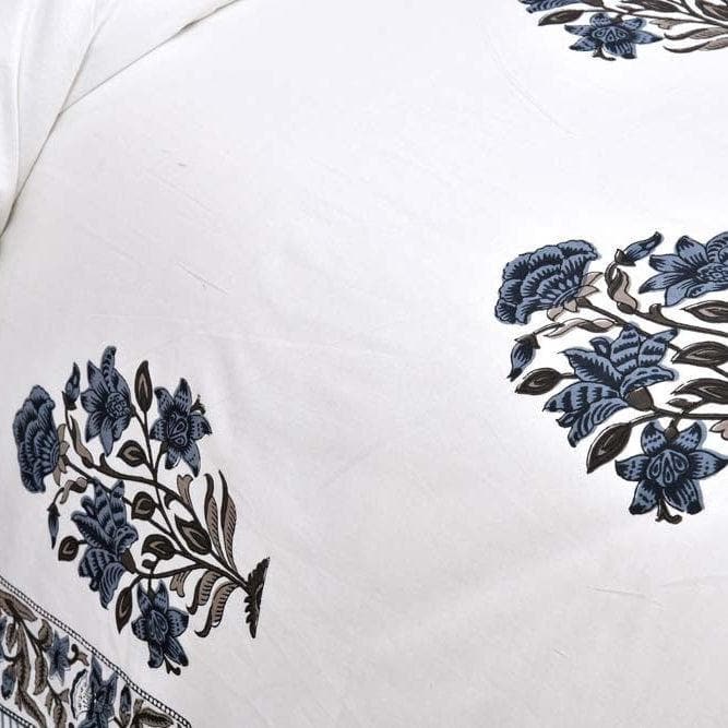 Buy Blissful Bouquet Bedsheet- Blue Bedsheets from Vaaree