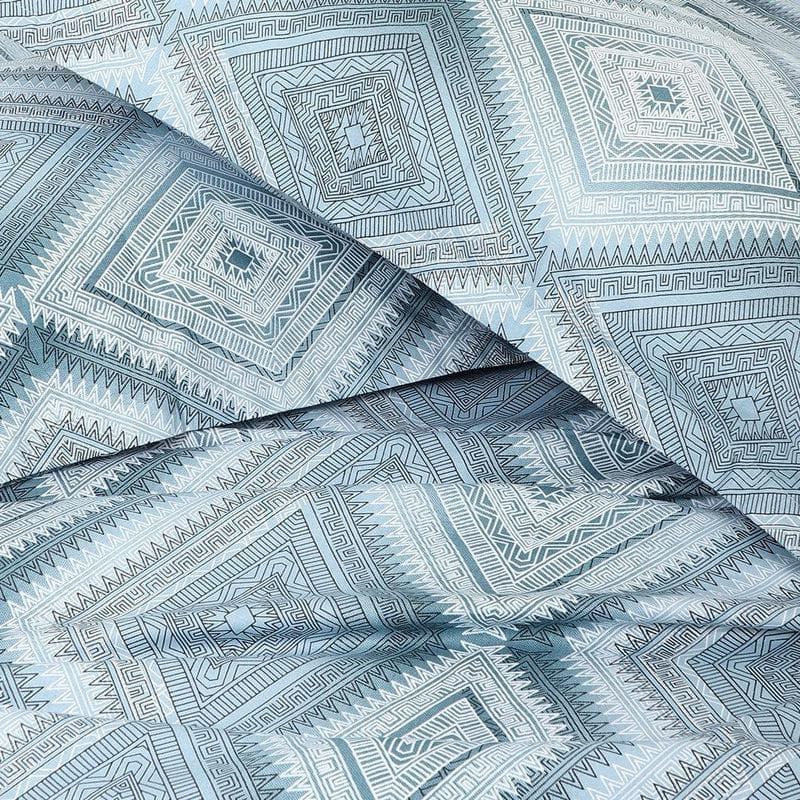 Buy Blue Grey Labyrinth Bedsheet Bedsheets from Vaaree