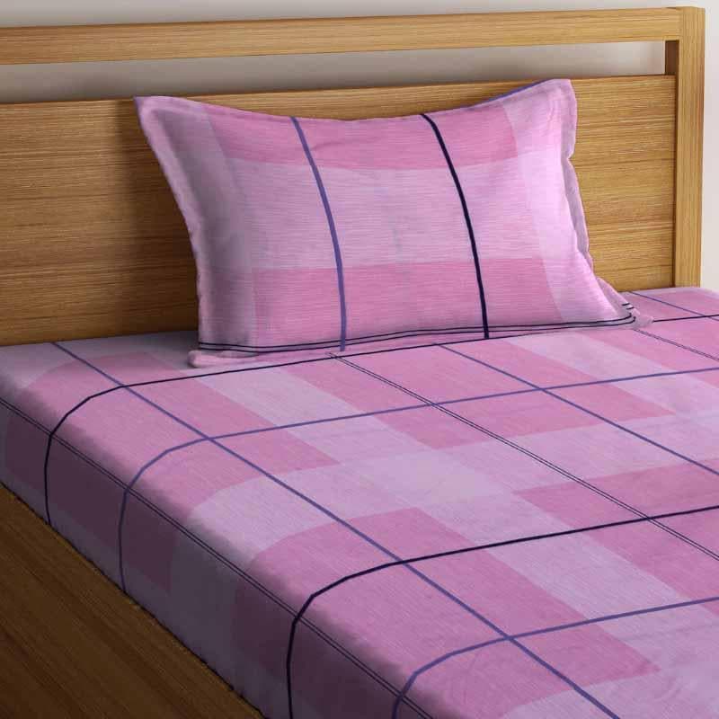 Buy Check Mate Bedsheet - Pink Bedsheets from Vaaree