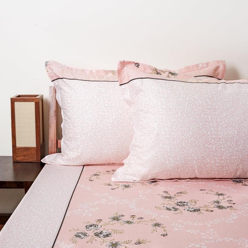 Buy Floral Bouquet Bedsheet- Peach Bedsheets from Vaaree