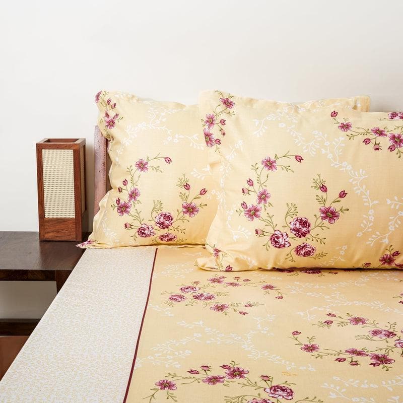 Buy Floral Bouquet Bedsheet- Yellow Bedsheets from Vaaree