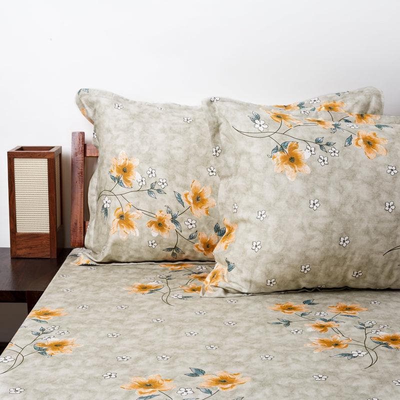 Buy Floral Candy Bedsheet Bedsheets from Vaaree