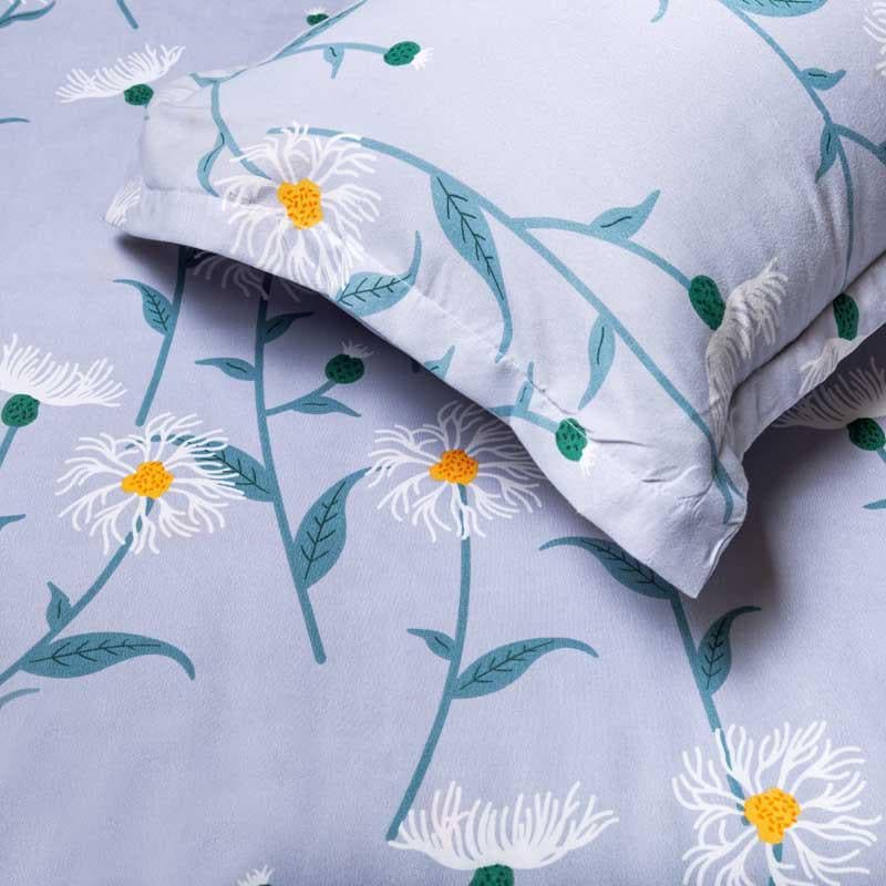 Buy Floral Eclipse Bedsheet - Blue Bedsheets from Vaaree