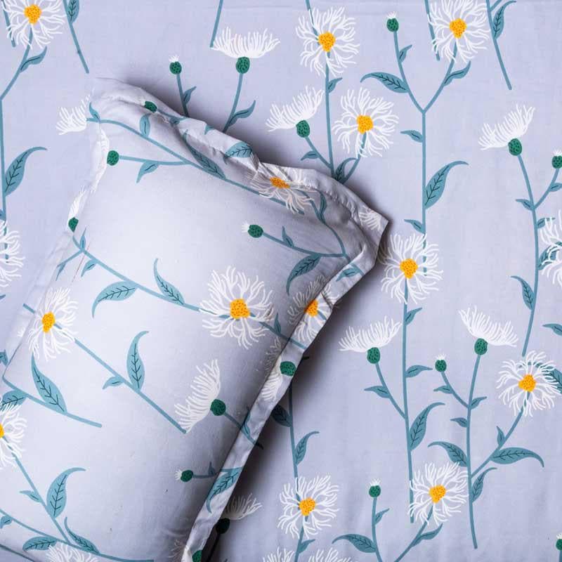 Buy Floral Eclipse Bedsheet - Blue Bedsheets from Vaaree