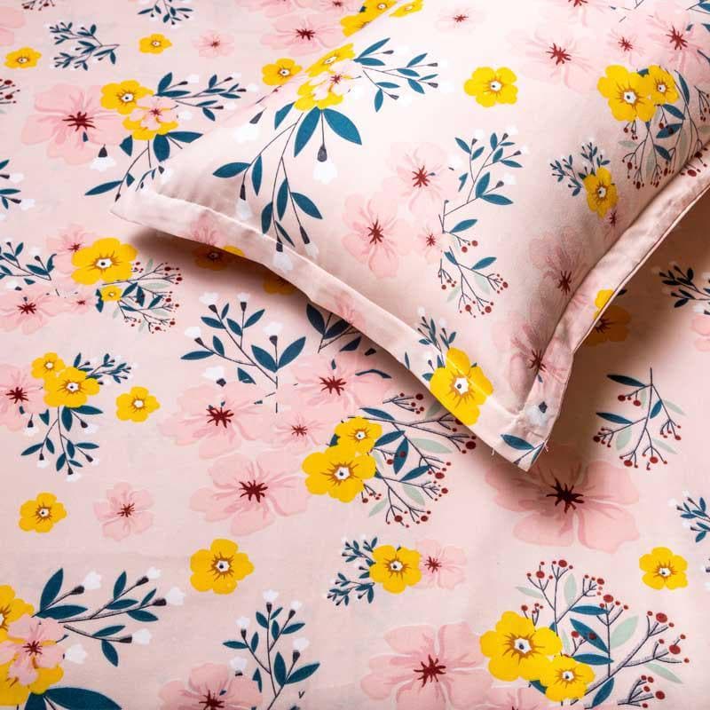 Buy Floral Fantasy Bedsheet Bedsheets from Vaaree