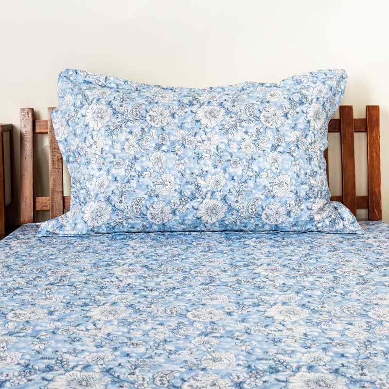 Buy Floro Fantastic Printed Bedsheet - Blue Bedsheets from Vaaree