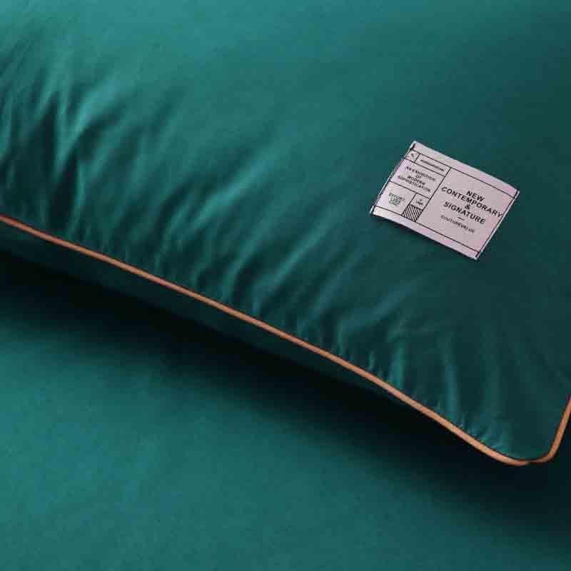 Buy Gaudy in Teal Bedsheet Bedsheets from Vaaree