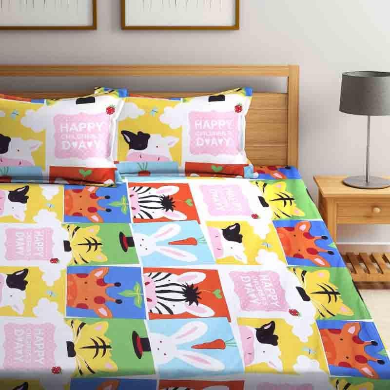 Buy Jungle Bundle Bedsheet - Double Bedsheets from Vaaree