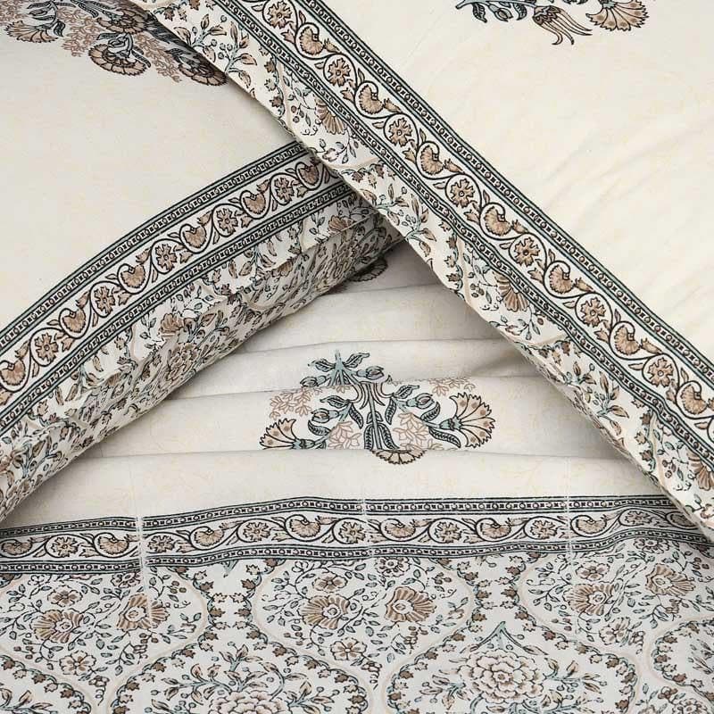 Buy Mellow Zinnia Bedsheet Bedsheets from Vaaree