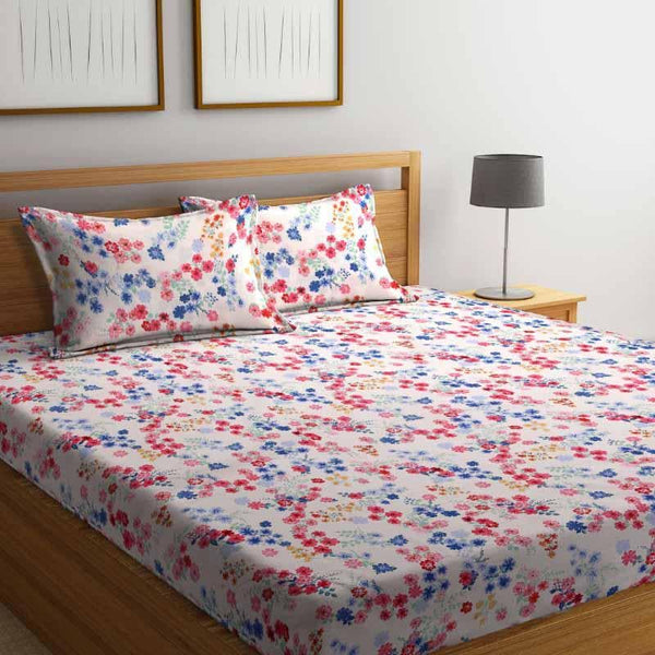 Buy Miniature Florals Printed Bedsheet Bedsheets from Vaaree