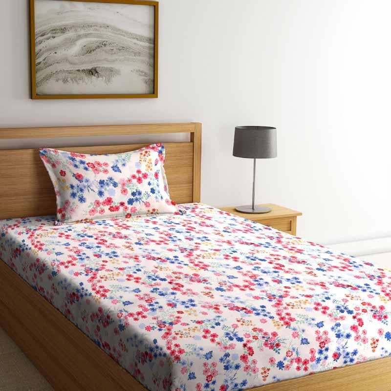 Buy Miniature Florals Printed Bedsheet Bedsheets from Vaaree