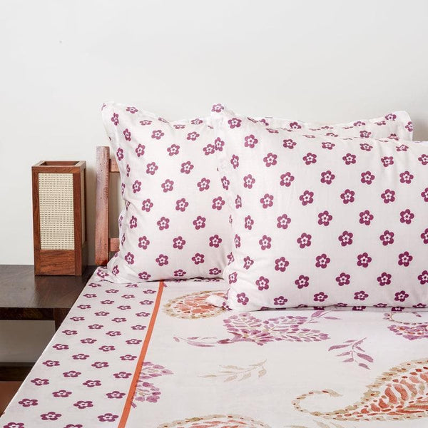 Buy Paisley LaLa Land Bedsheet - Purple & Red Bedsheets from Vaaree