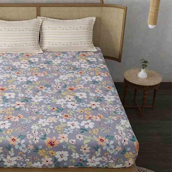 Buy Pastel Purpling Floral Bedsheet Bedsheets from Vaaree