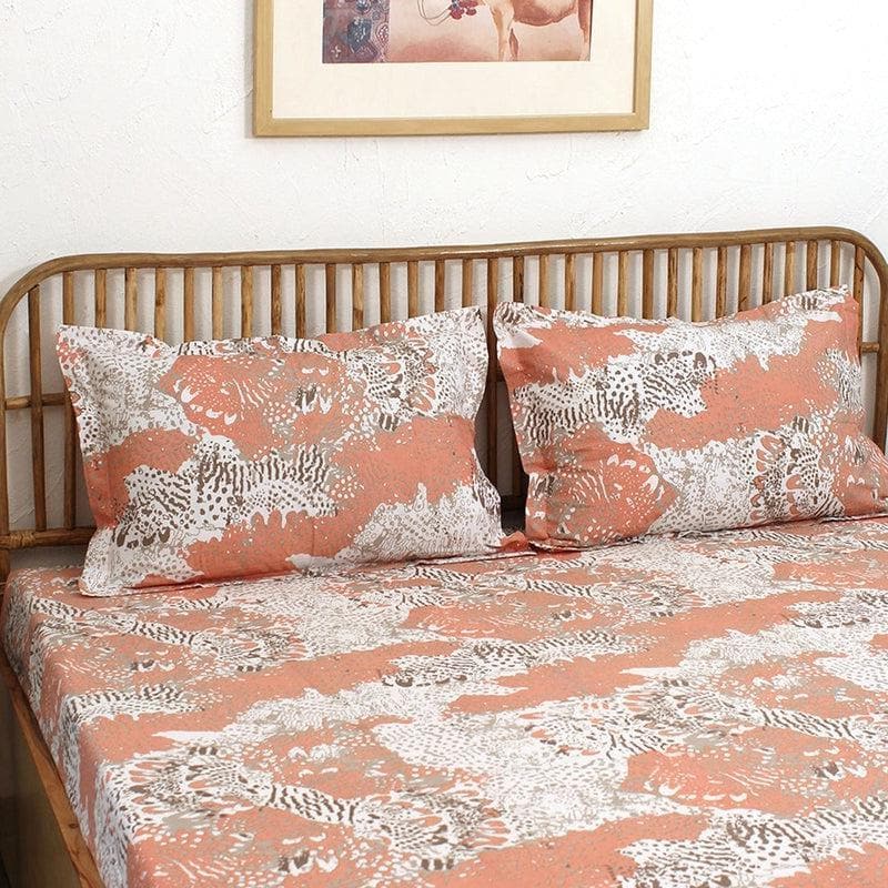 Buy Mashak Bedsheet - Pink Bedsheets from Vaaree