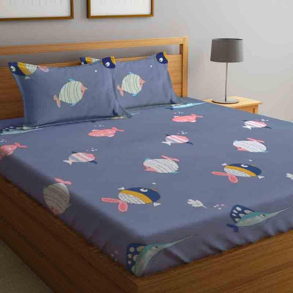 Buy Scuba Love Bedsheet Bedsheets from Vaaree