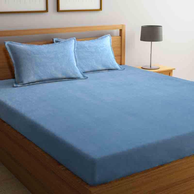 Buy Solid Dust Bedsheet - Blue Bedsheets from Vaaree