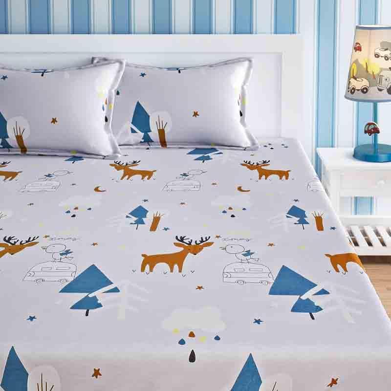 Buy The Frosty Days Bedsheet Bedsheets from Vaaree