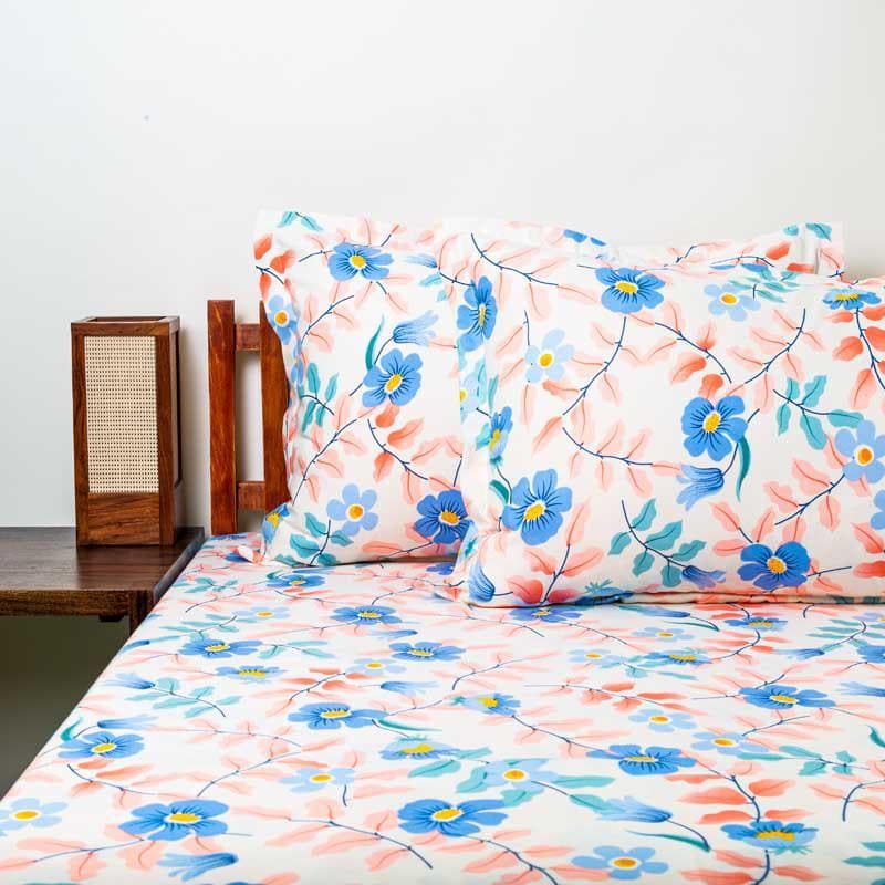 Buy Wonderfully Floral Bedsheet Bedsheets from Vaaree