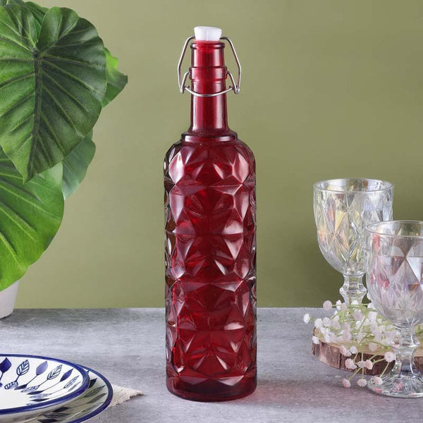 Buy Bottle - Stella Textured Fliptop Bottle - Red at Vaaree online