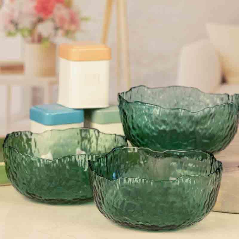 Buy Bowl - Licious Glass Serving Bowl - Set of Three at Vaaree online