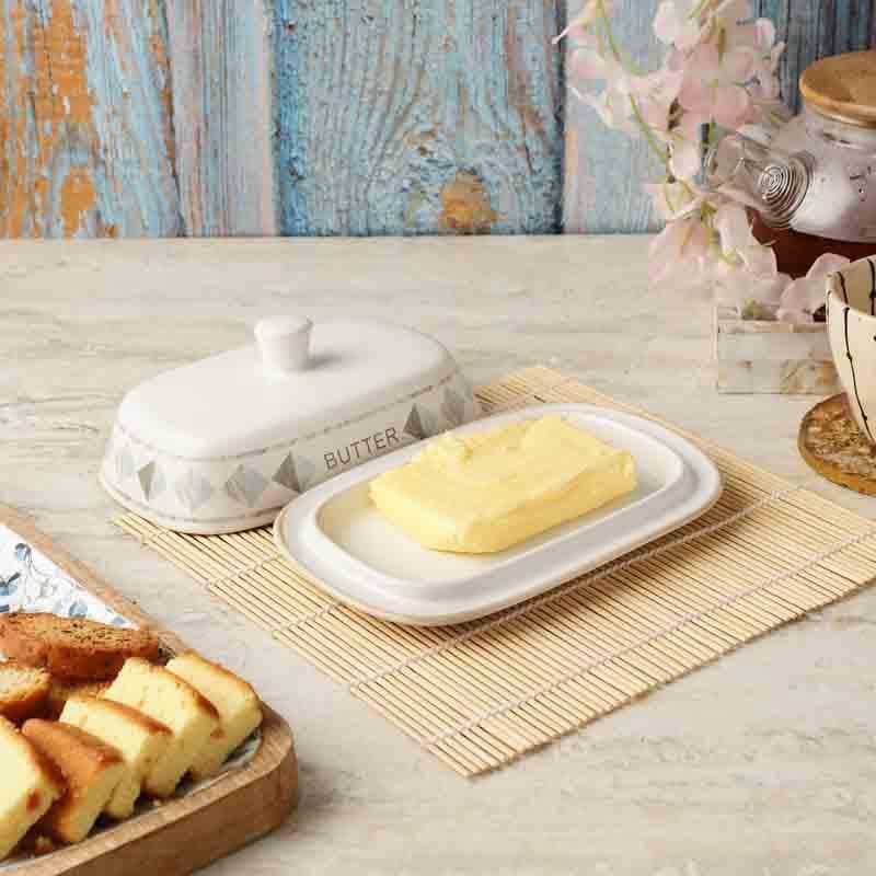 Buy Marbling Butter Dish Oil Dispenser from Vaaree