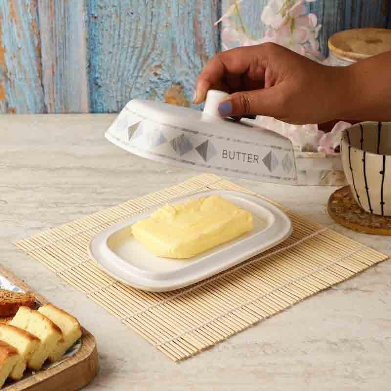 Buy Marbling Butter Dish Oil Dispenser from Vaaree