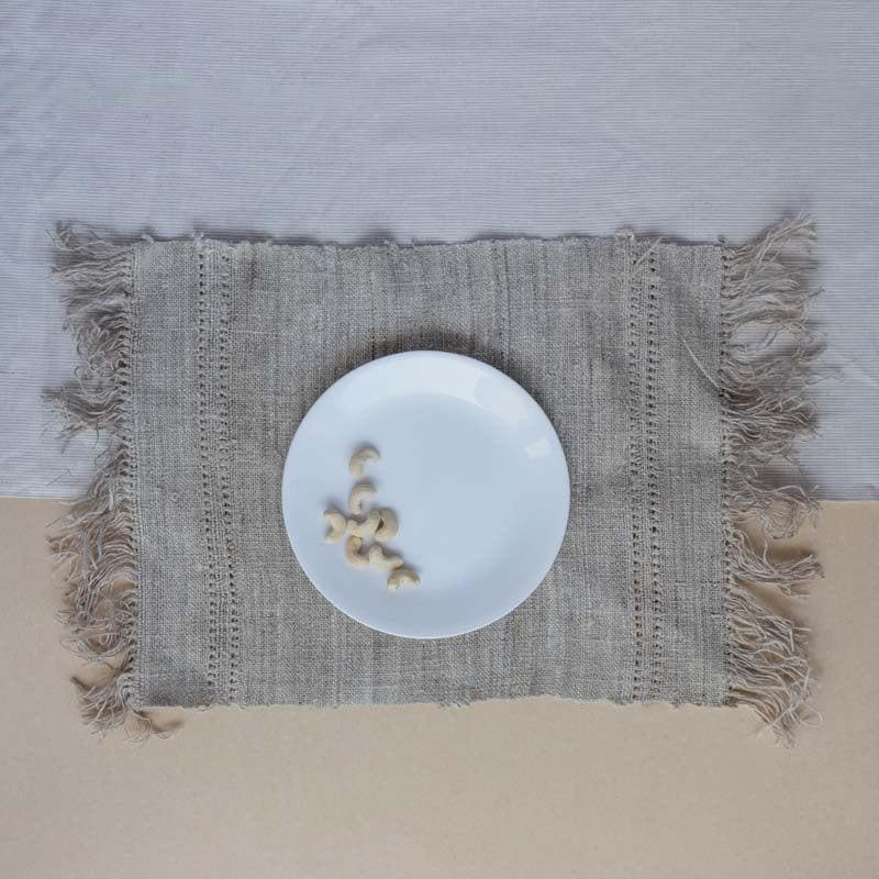Buy Avidha Placemats- Set of Four at Vaaree online | Beautiful Table Mat to choose from
