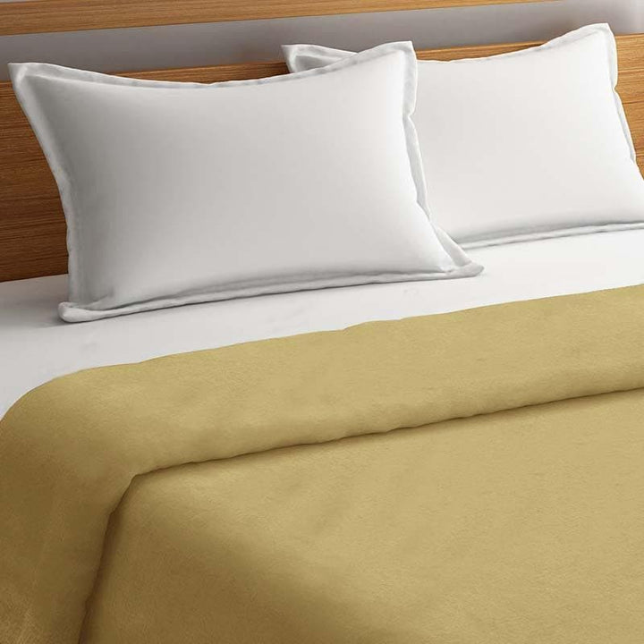 Buy Classic Solid Duvet Cover (Tan) at Vaaree online | Beautiful Duvet Covers to choose from