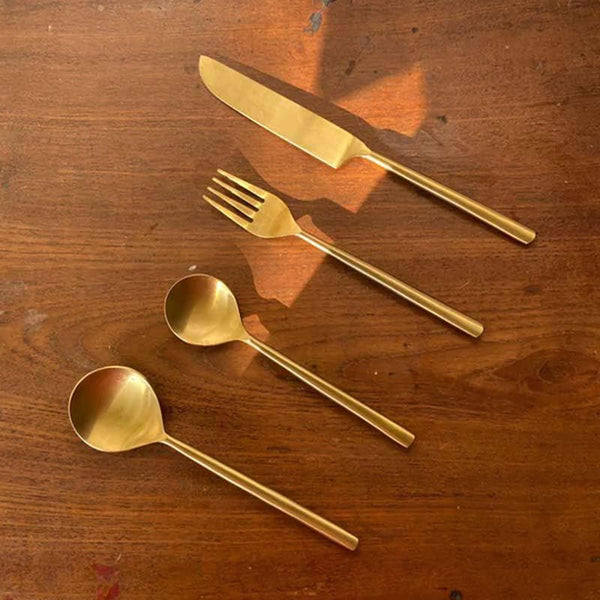Buy Daffodil Stainless Steel Cutlery (Set Of Four) at Vaaree online