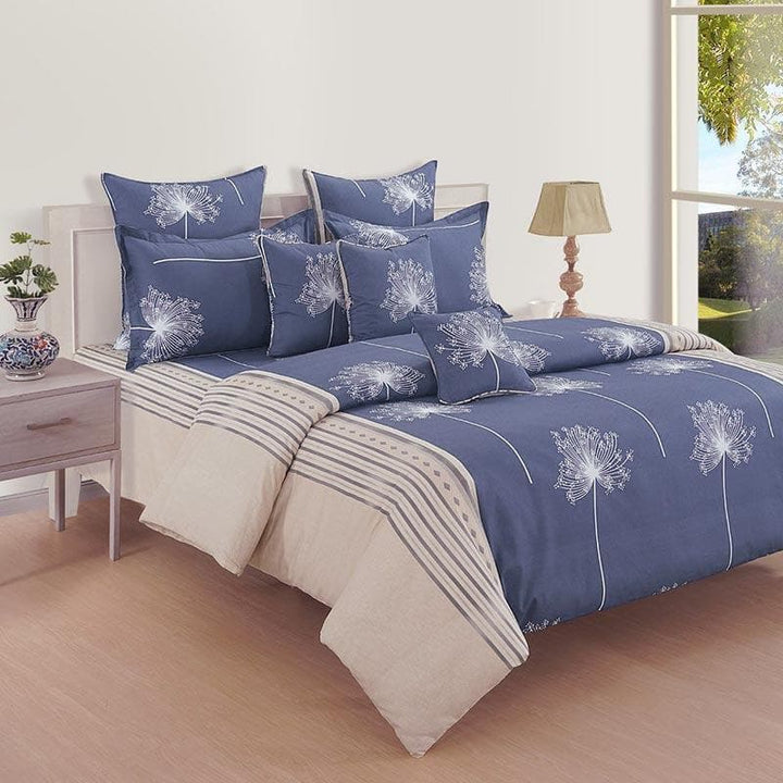 Buy Dandelion Grey-Blue Comforter at Vaaree online