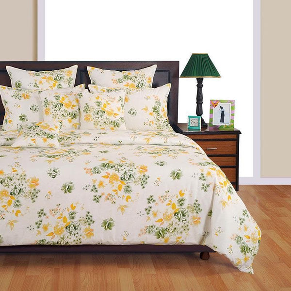 Buy Endless Summer Comforter at Vaaree online | Beautiful Comforters & AC Quilts to choose from