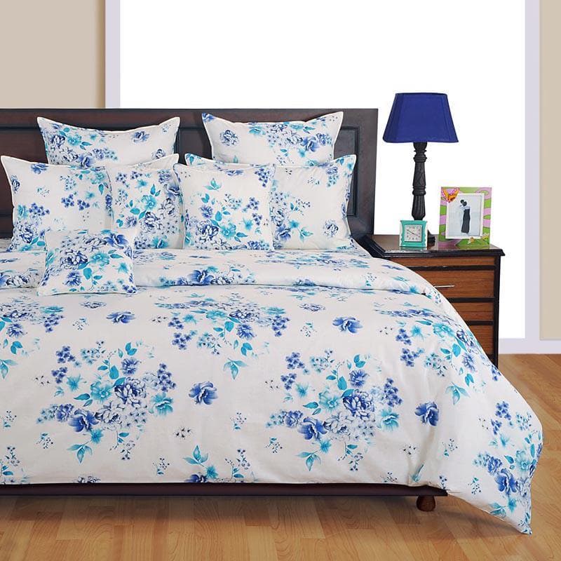 Buy Endless Winter Comforter at Vaaree online | Beautiful Comforters & AC Quilts to choose from