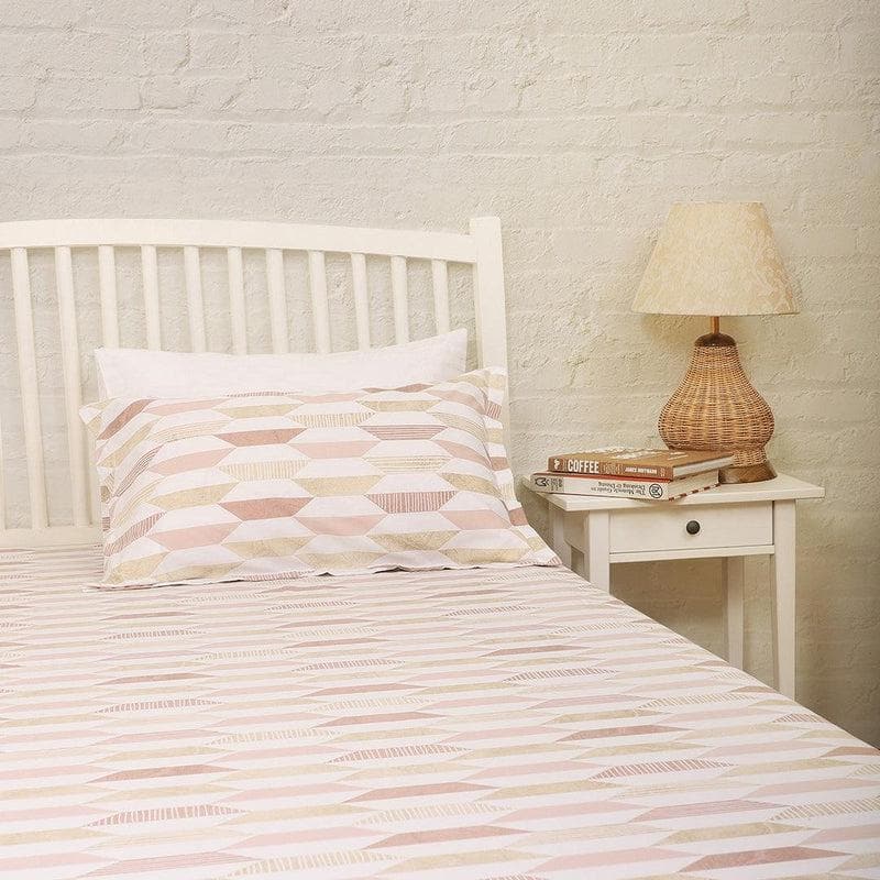 Buy Orange Tessellated Modern Bedsheet at Vaaree online | Beautiful Bedsheets to choose from