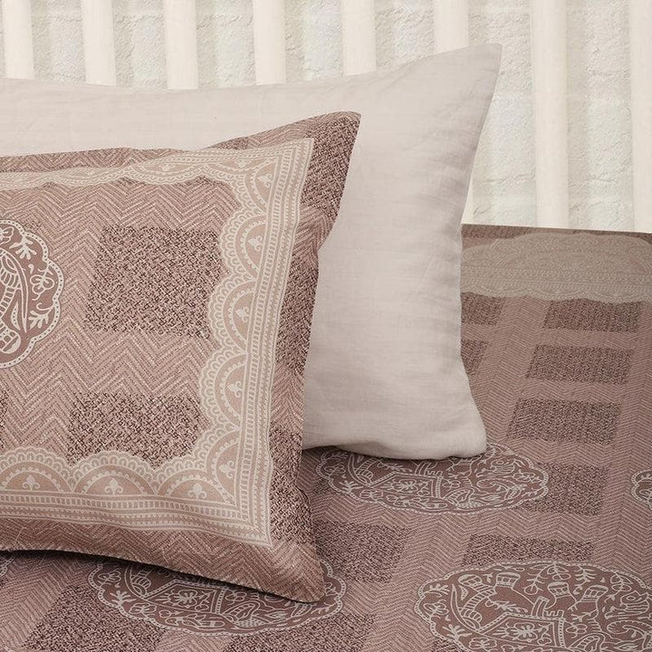 Buy Patterned Lilac Bedsheet at Vaaree online | Beautiful Bedsheets to choose from