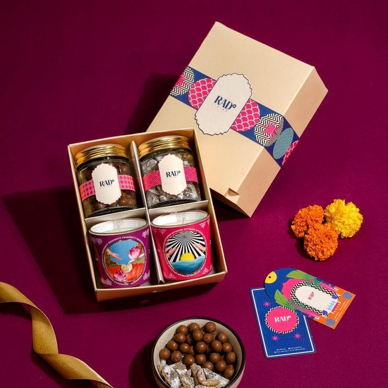 Buy Goodness Of Life Gift Box Candles from Vaaree