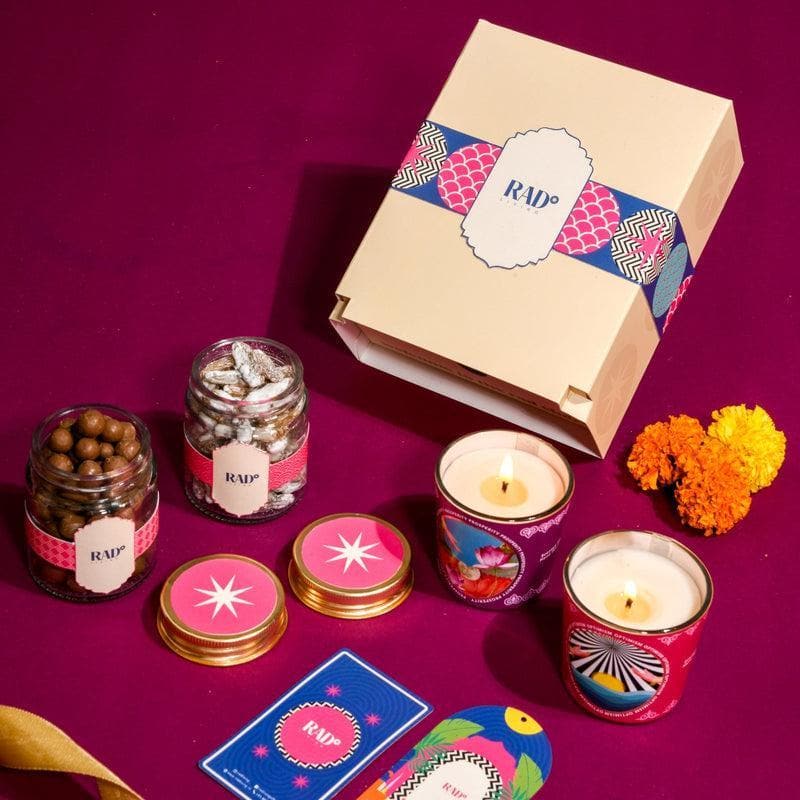 Buy Goodness Of Life Gift Box Candles from Vaaree