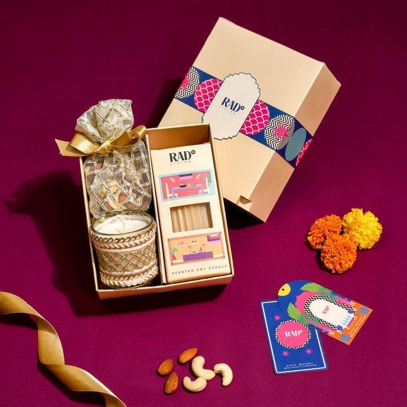 Buy Magic Mystery Gift Box Candles from Vaaree