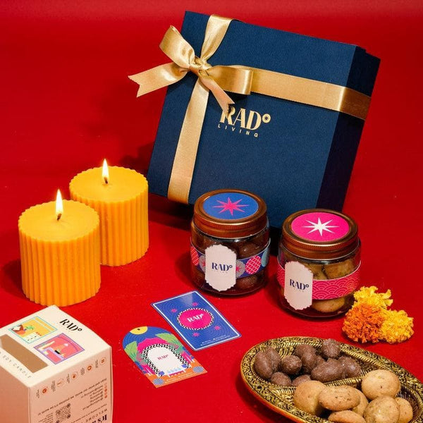 Buy Serenity Gift Box Candles from Vaaree