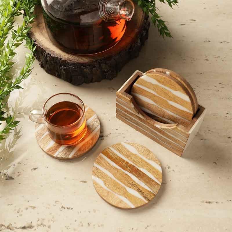 Buy Abstract Striped Coaster - Set Of Four Coasters from Vaaree