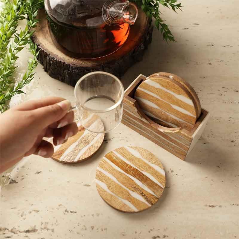 Buy Abstract Striped Coaster - Set Of Four Coasters from Vaaree