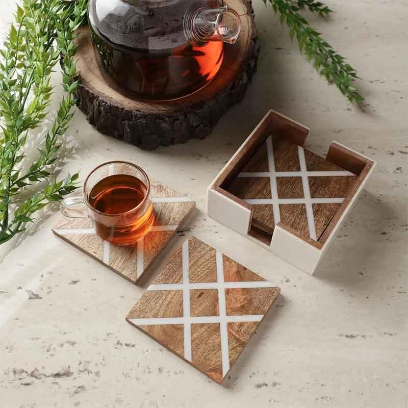 Buy Tic Tac Coaster - Set Of Four Coasters from Vaaree